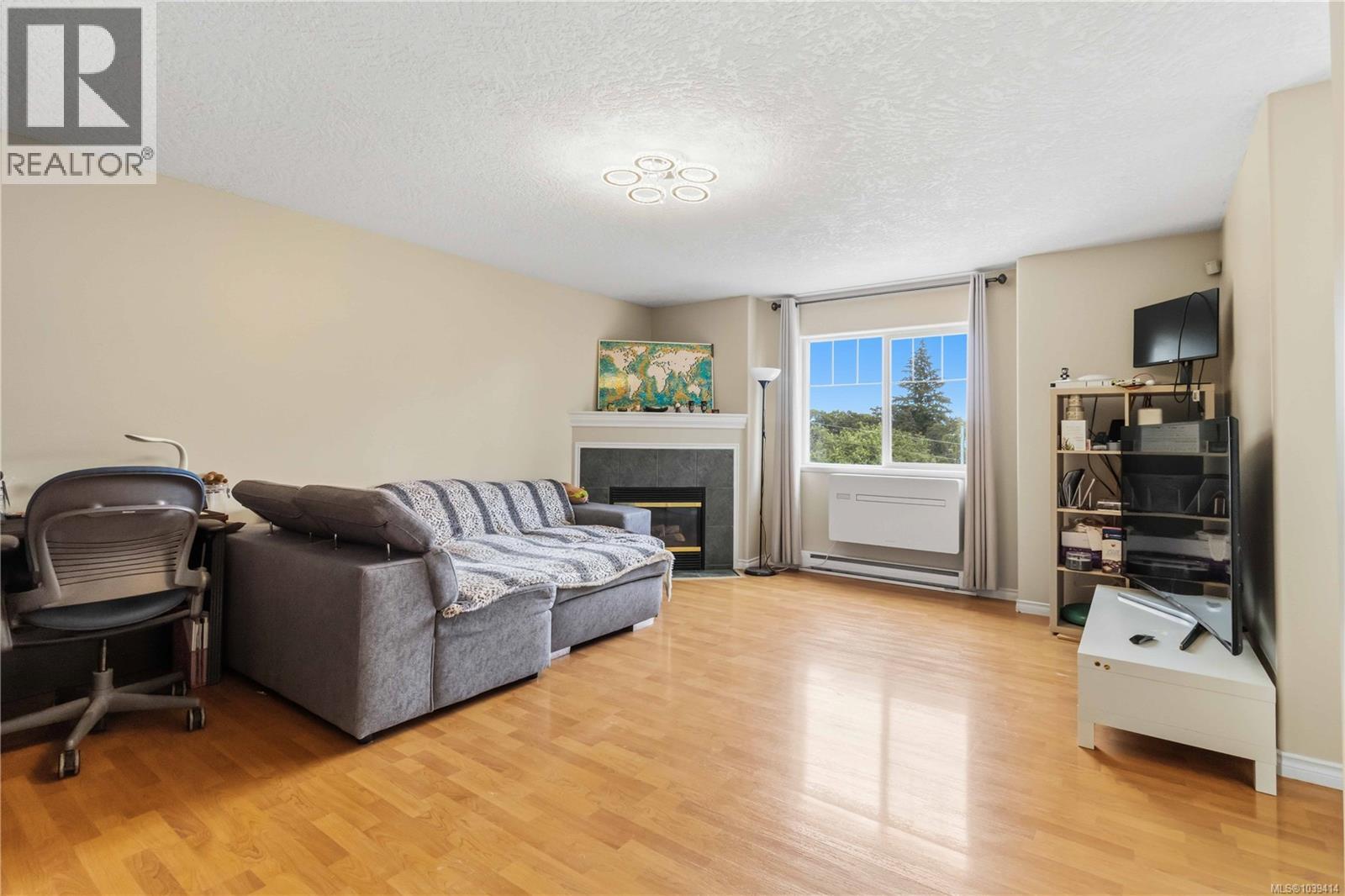 1131 Donna Ave - 9