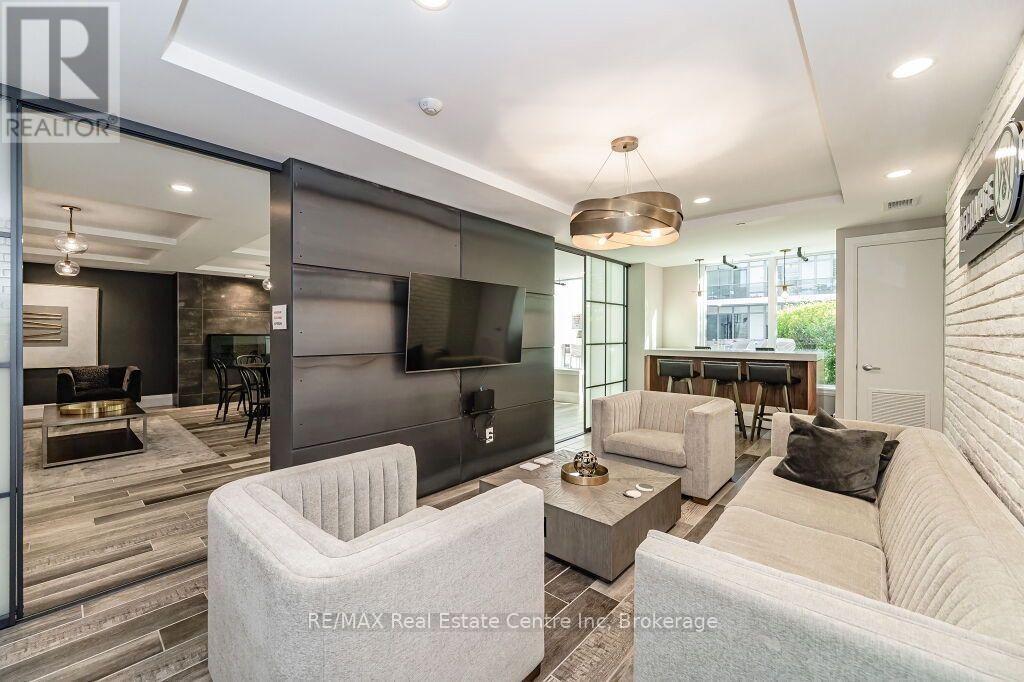 #103 73 ARTHUR STREET S - 33
