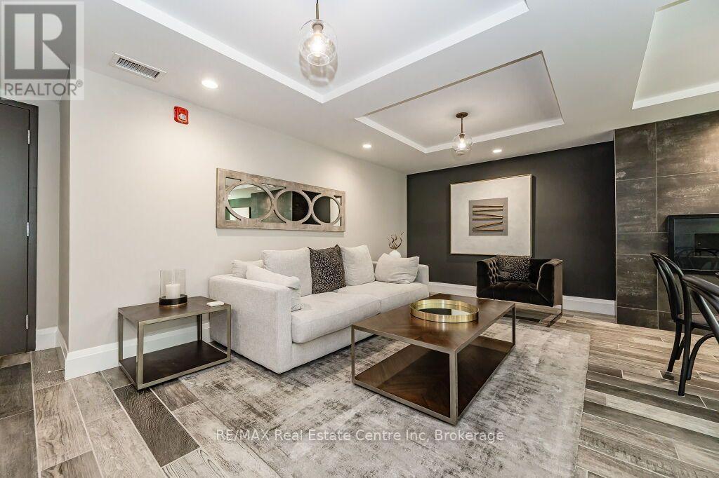 #103 73 ARTHUR STREET S - 34