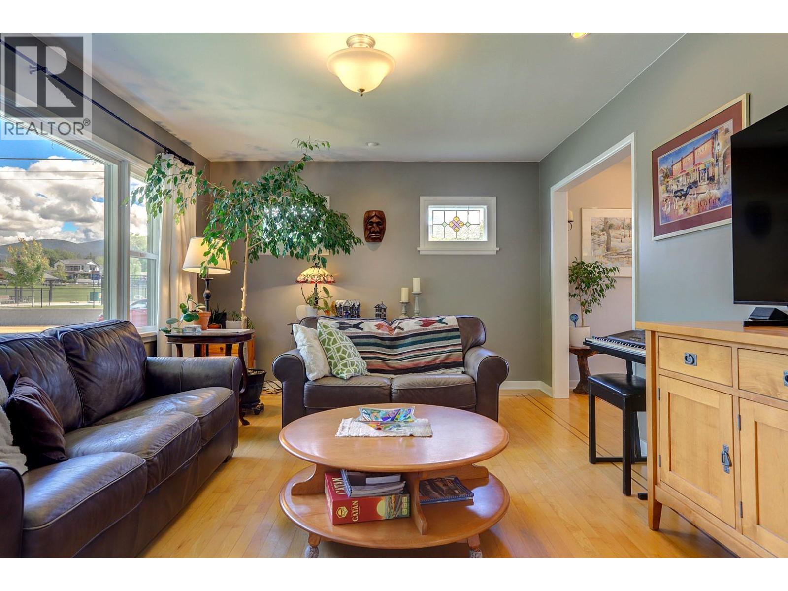 1800 30th Avenue, Vernon