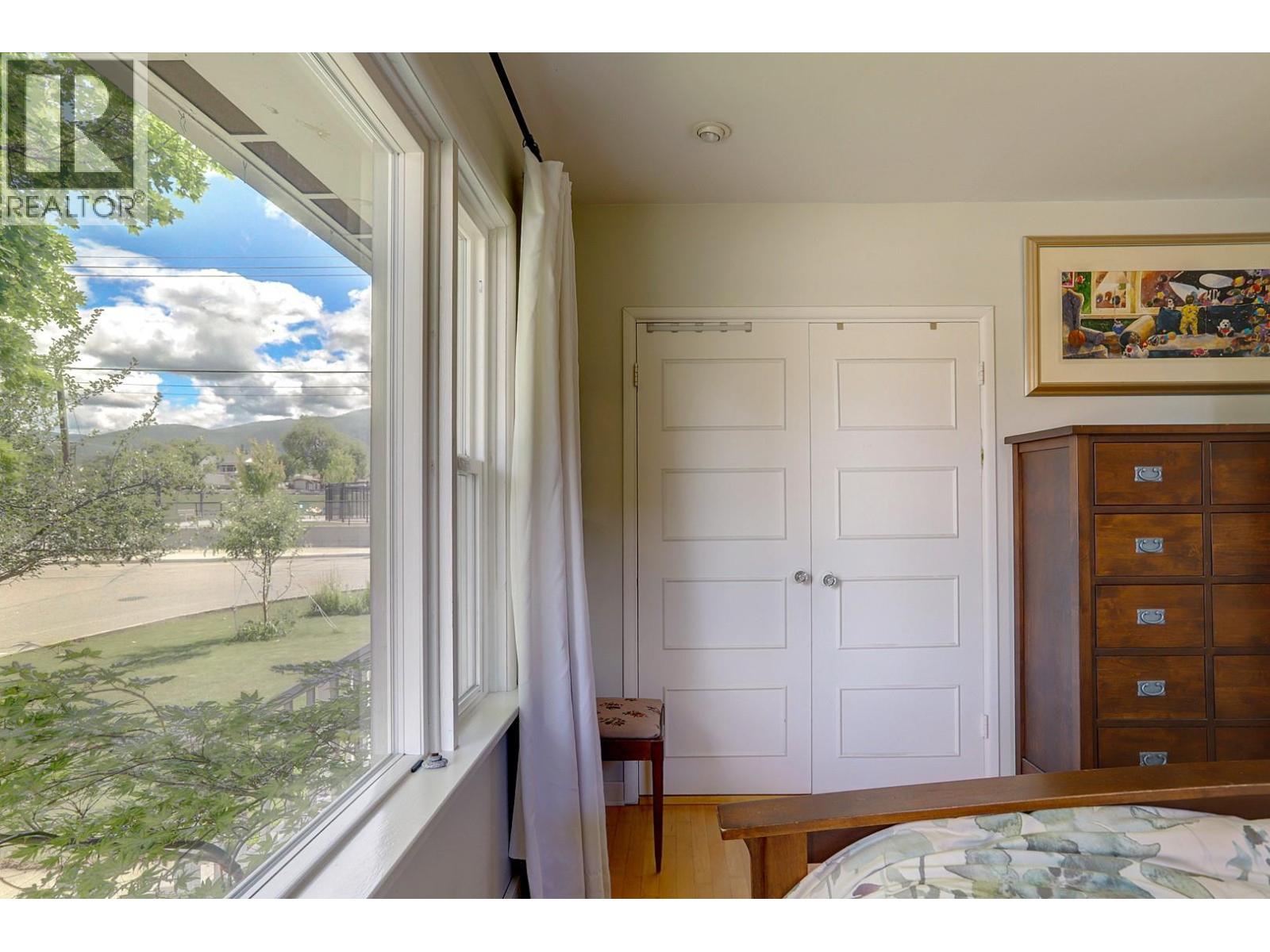 1800 30th Avenue, Vernon