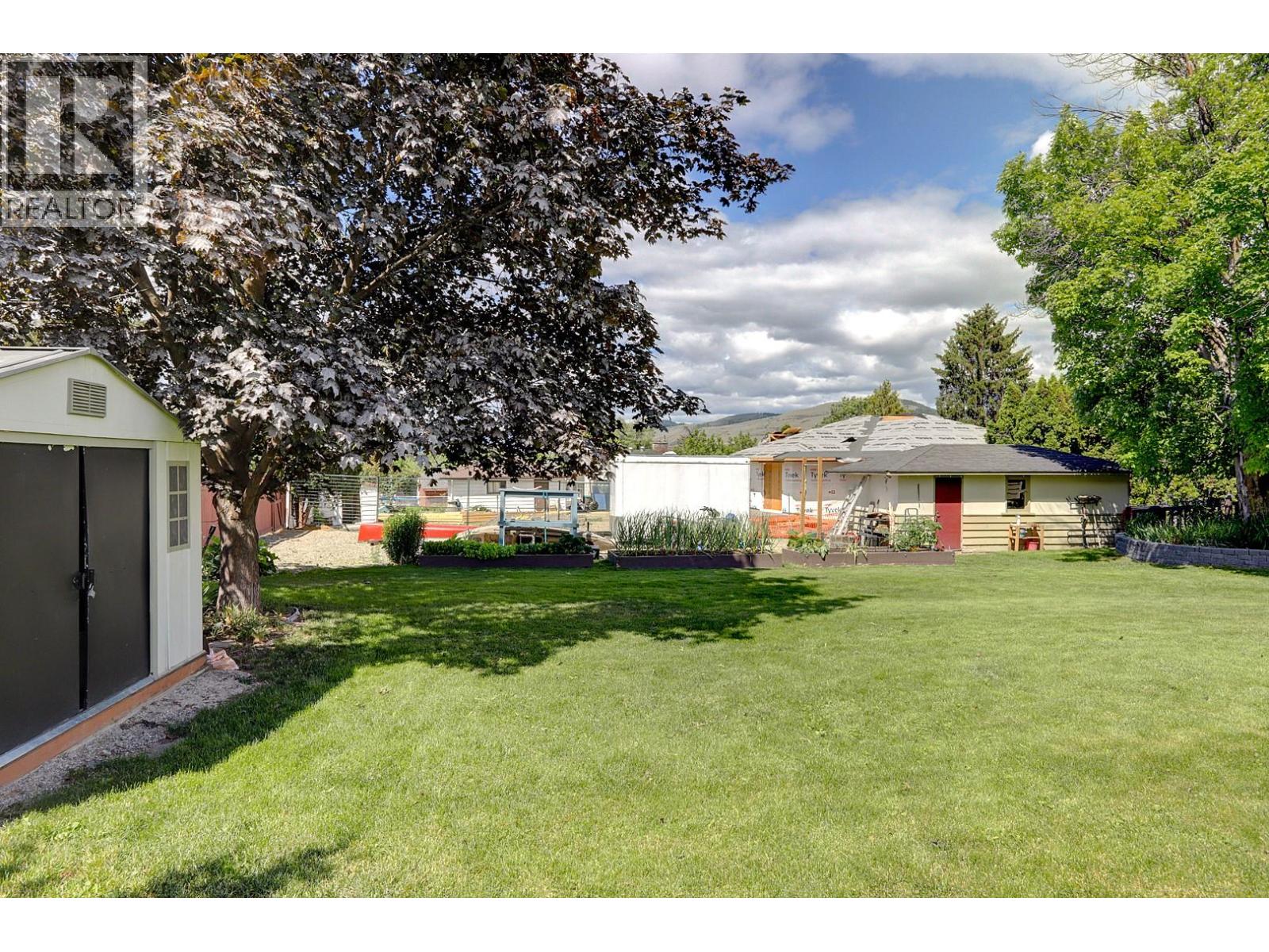 1800 30th Avenue, Vernon