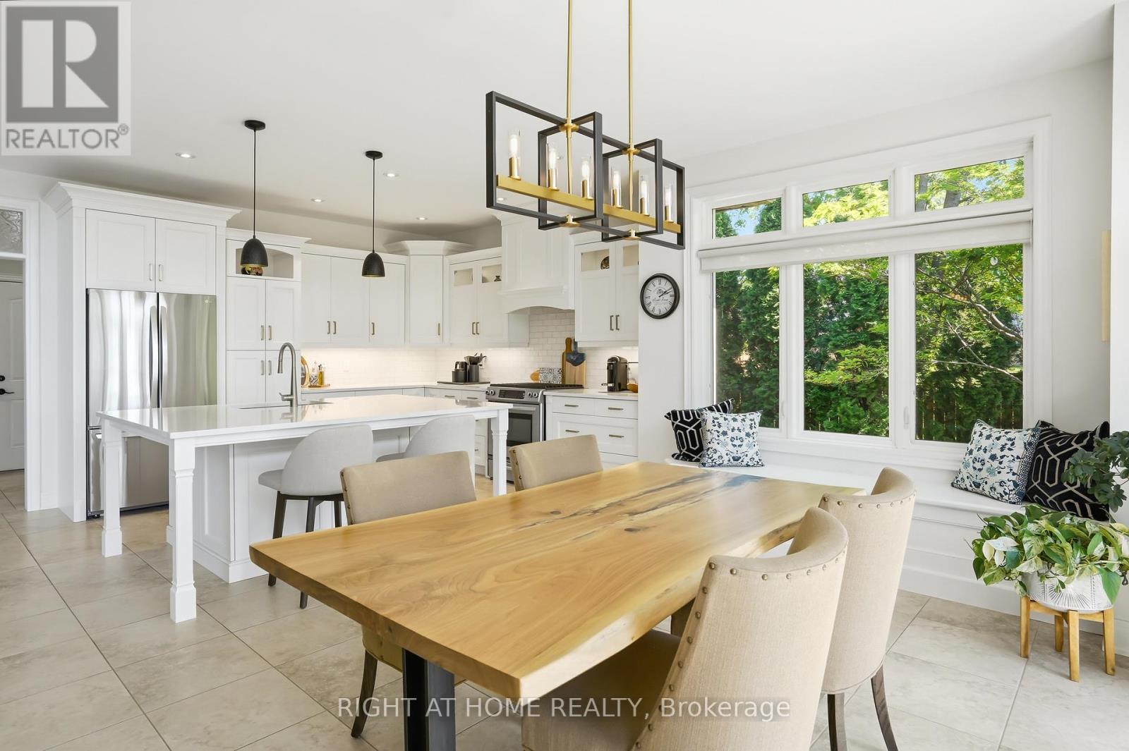 11 MERITAGE LANE - 18