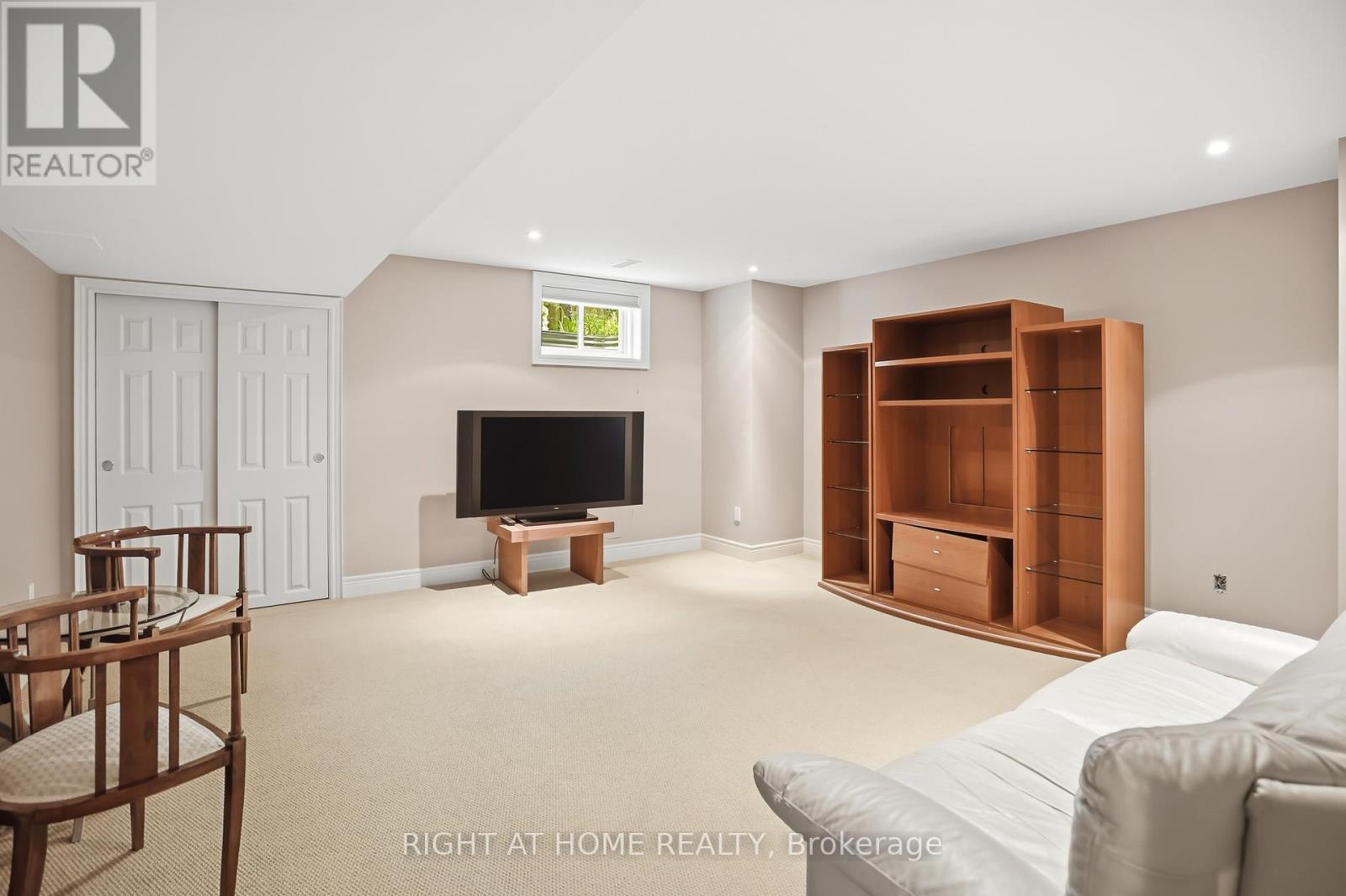 11 MERITAGE LANE - 30