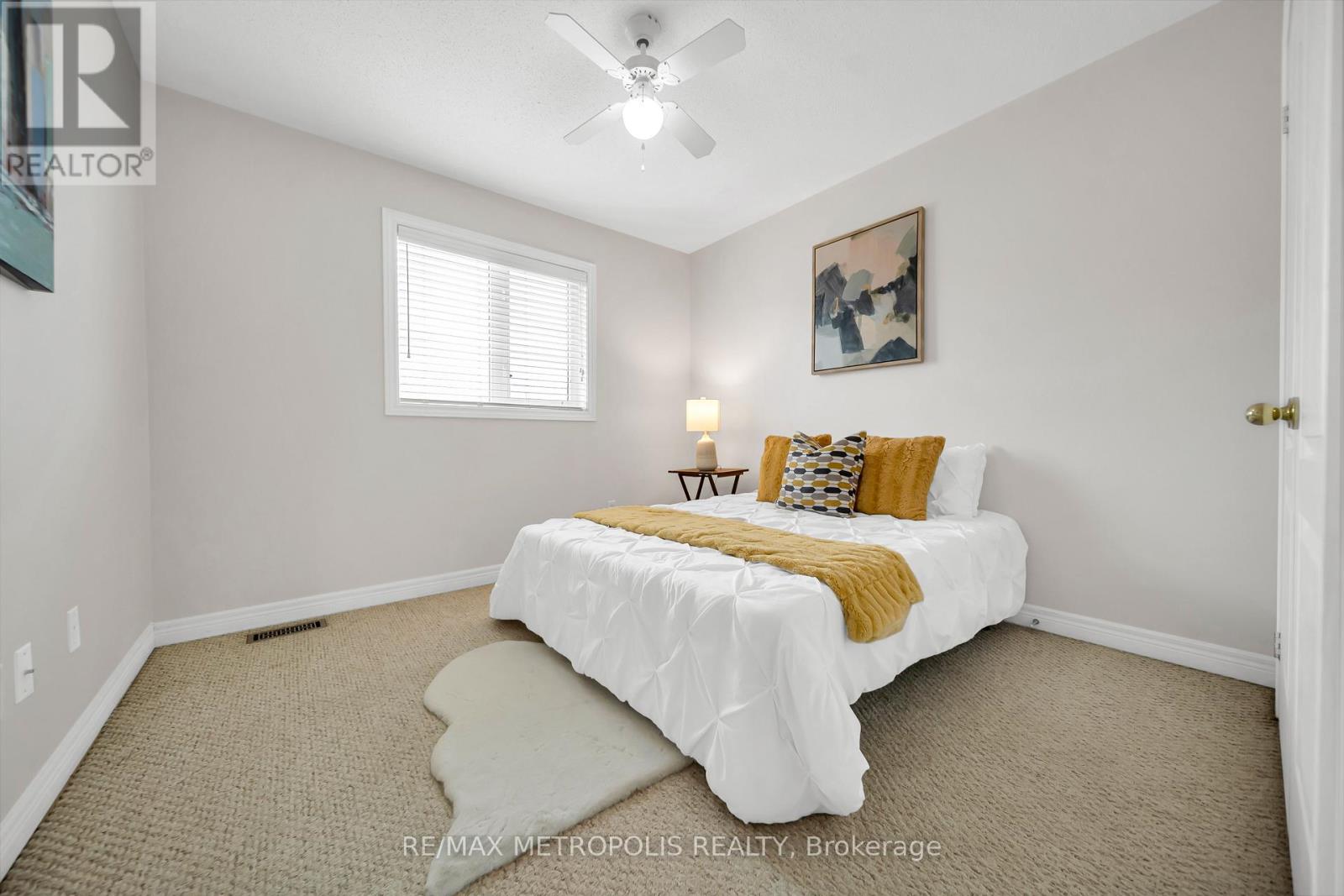 5 WESTHAMPTON WAY - 32