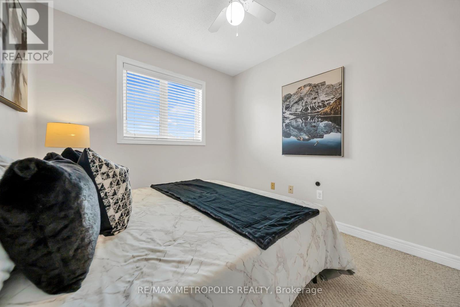 5 WESTHAMPTON WAY - 36