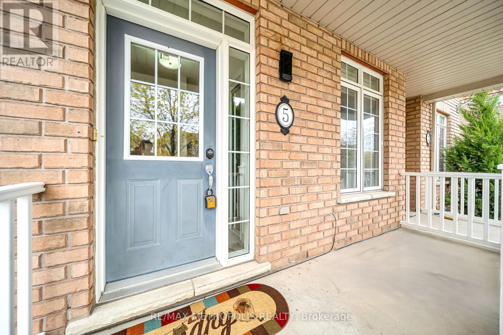 5 WESTHAMPTON WAY - 8