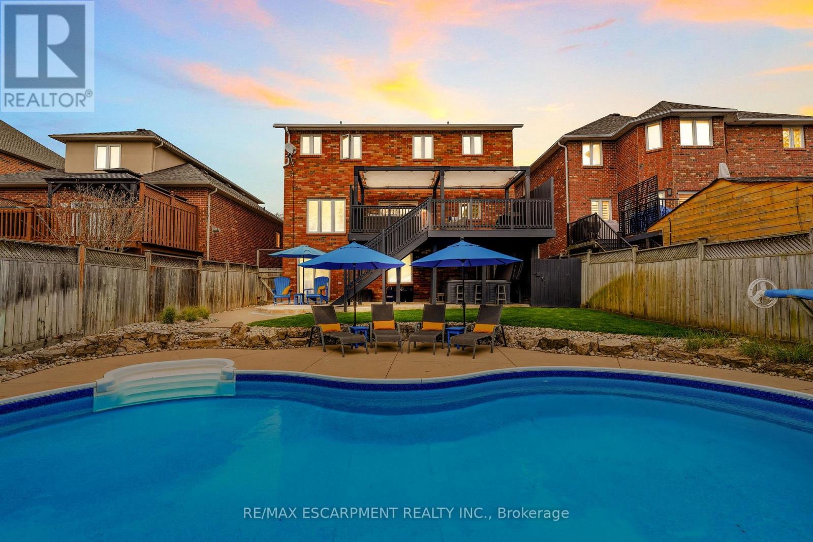 5 VOLTERRA COURT - 2