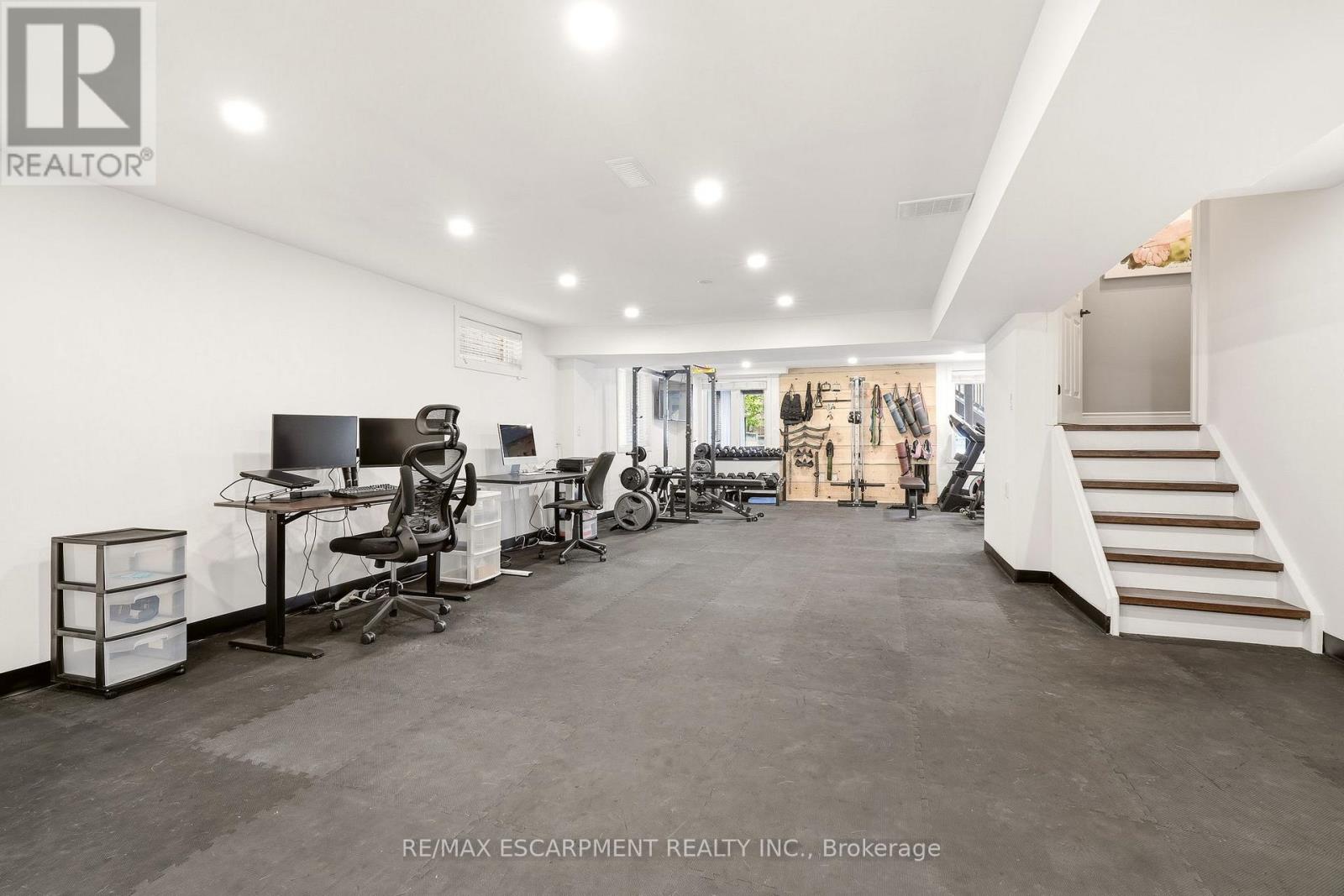 5 VOLTERRA COURT - 29