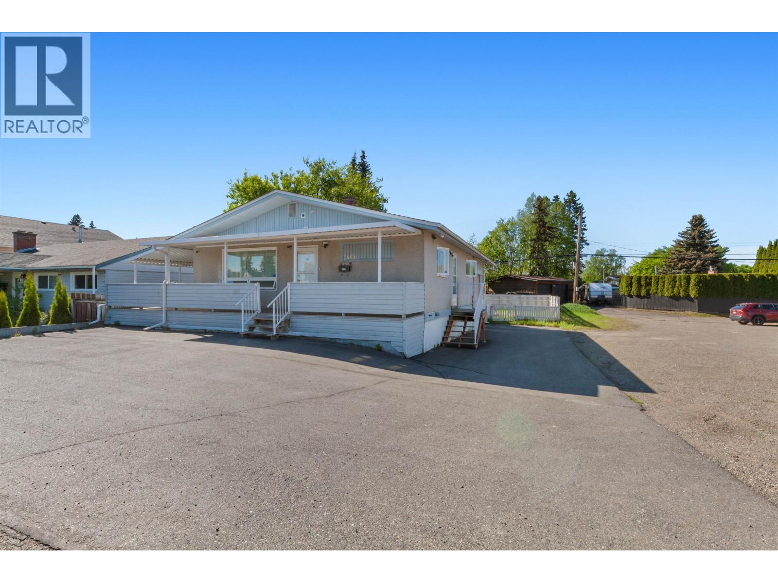 2469 15TH AVENUE - 32