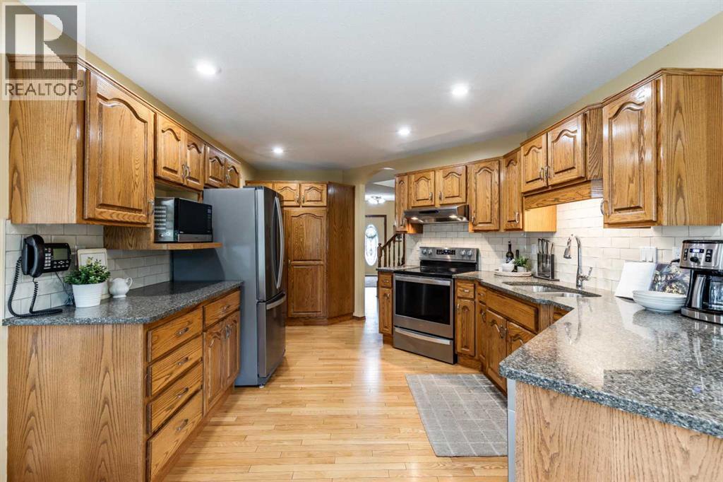 6 Pine Court NE - 13