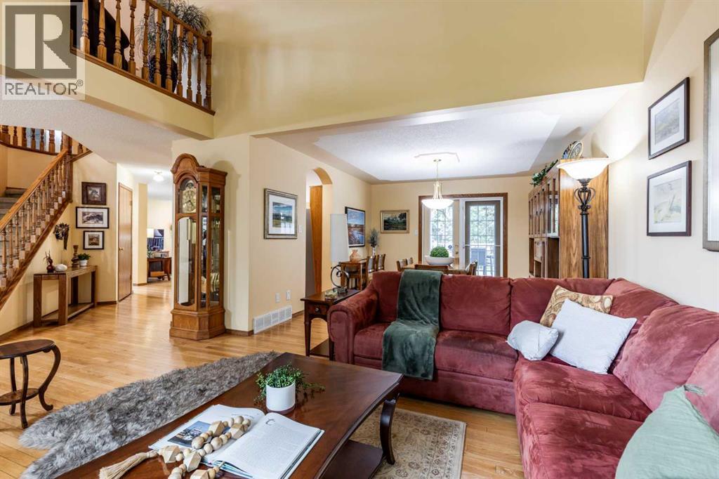 6 Pine Court NE - 8