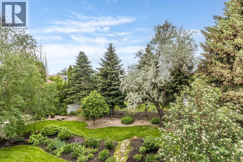 6 Pine Court NE - 31