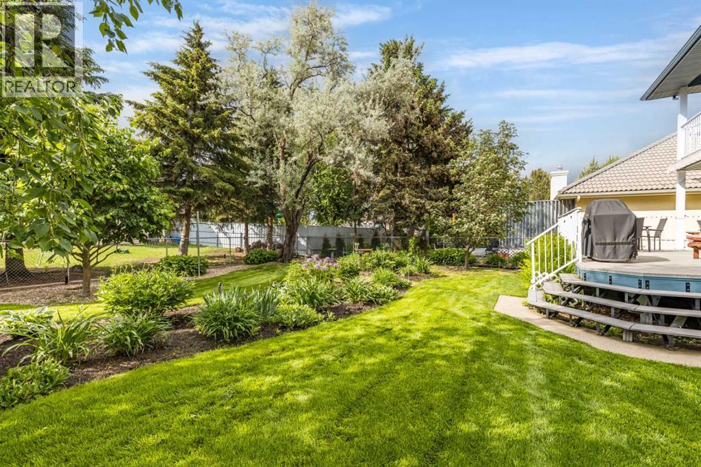 6 Pine Court NE - 47