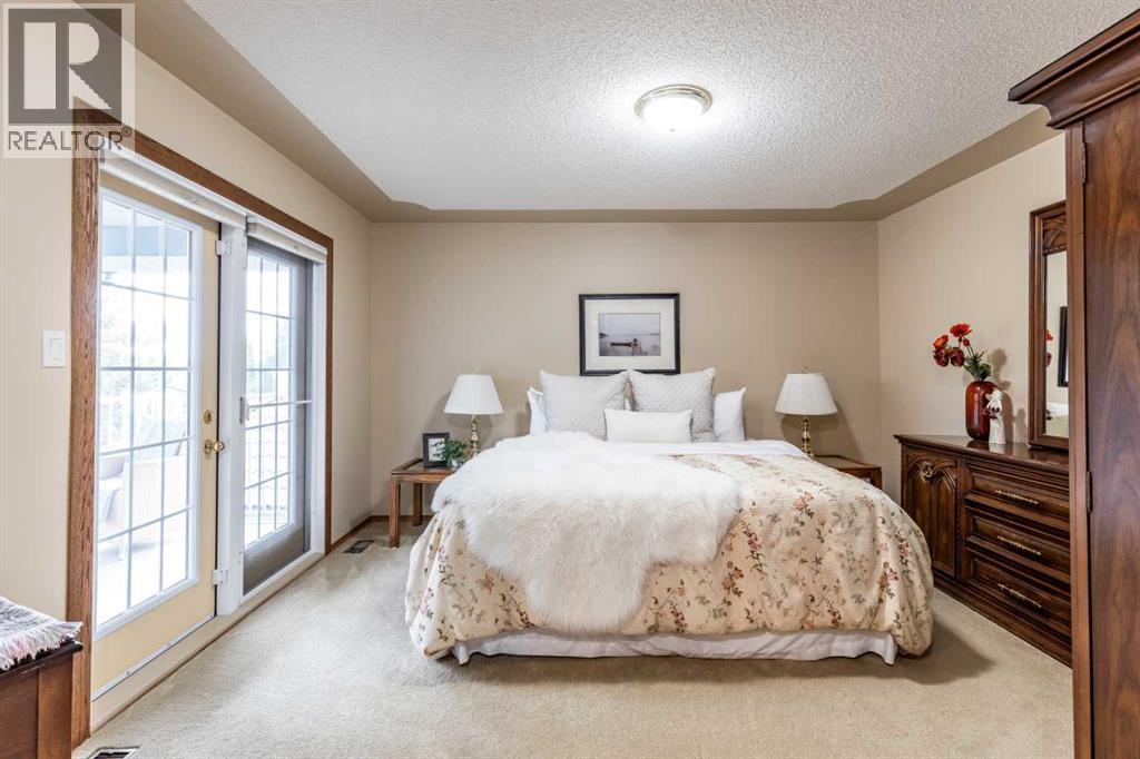 6 Pine Court NE - 25