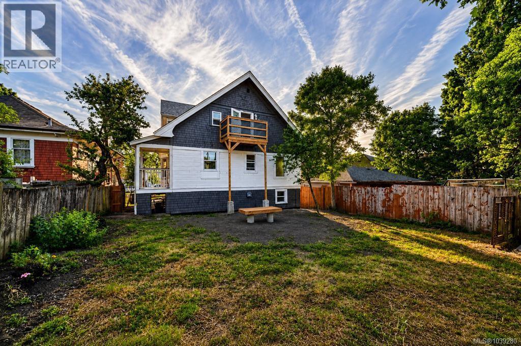 3109 Glasgow St - 25