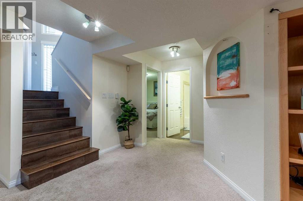 293 Heritage Boulevard W - 28