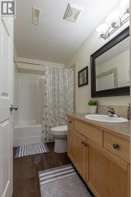 293 Heritage Boulevard W - 36