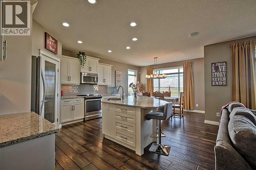 732 Hampton Hills Drive NE - Image 3