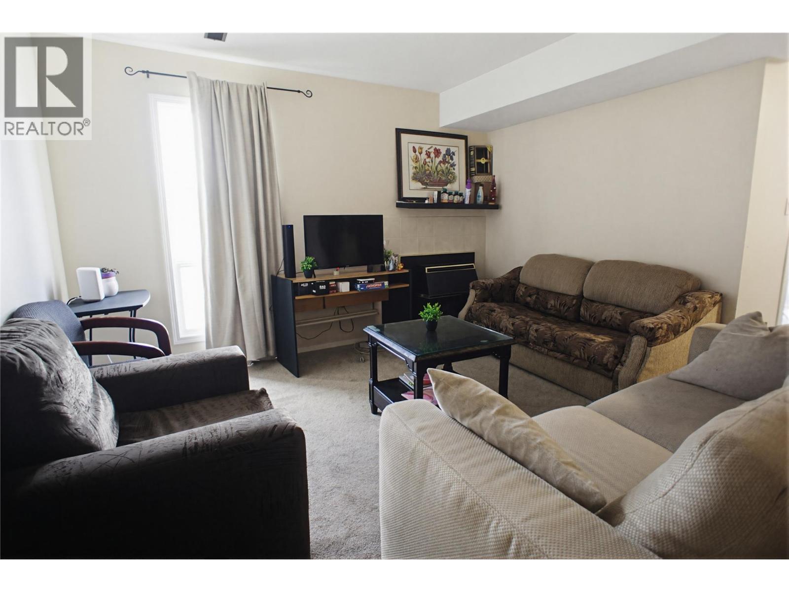 #70 1435 Summit Drive - 5