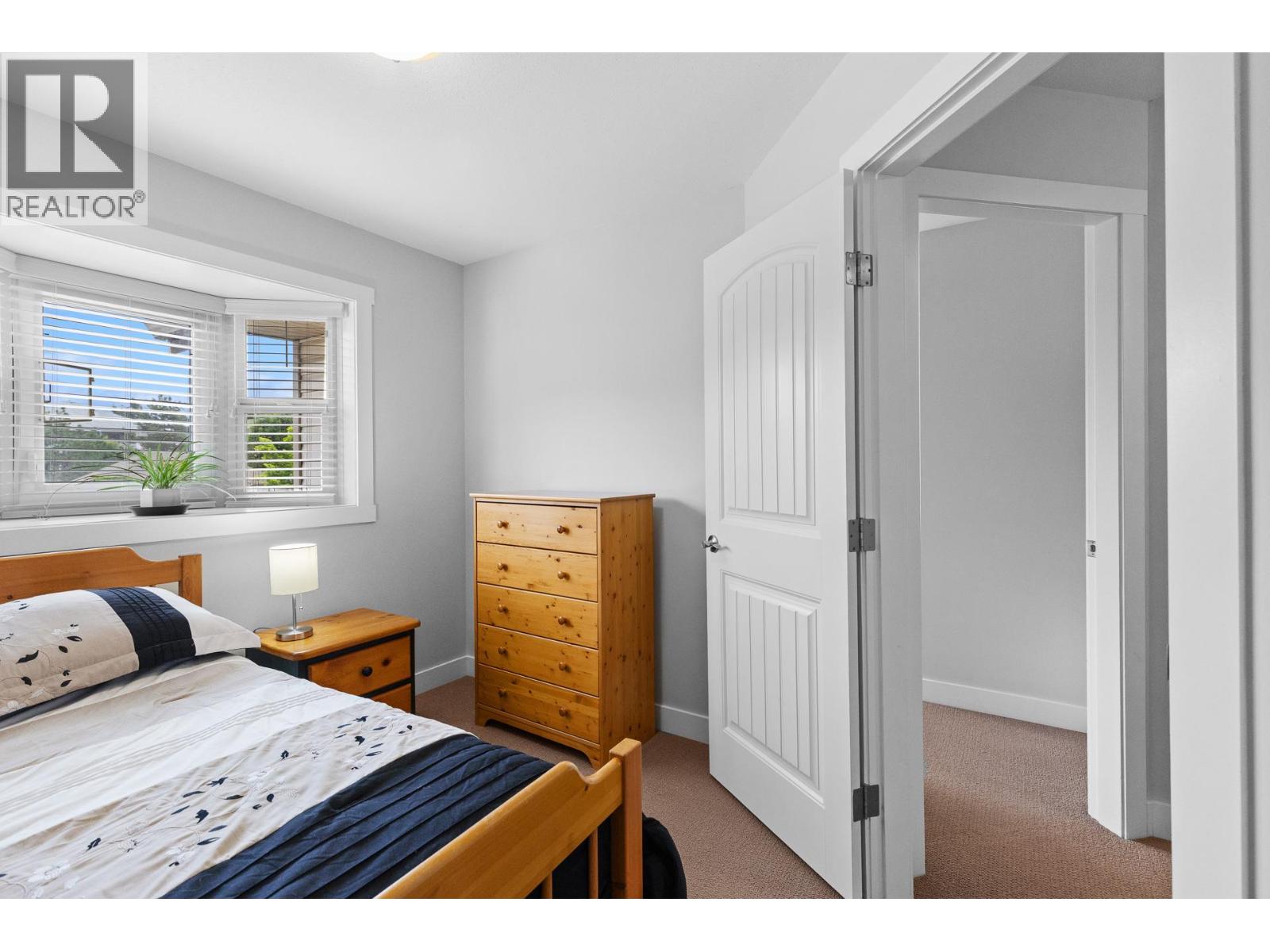 #5 3277 Broadview Road - 25