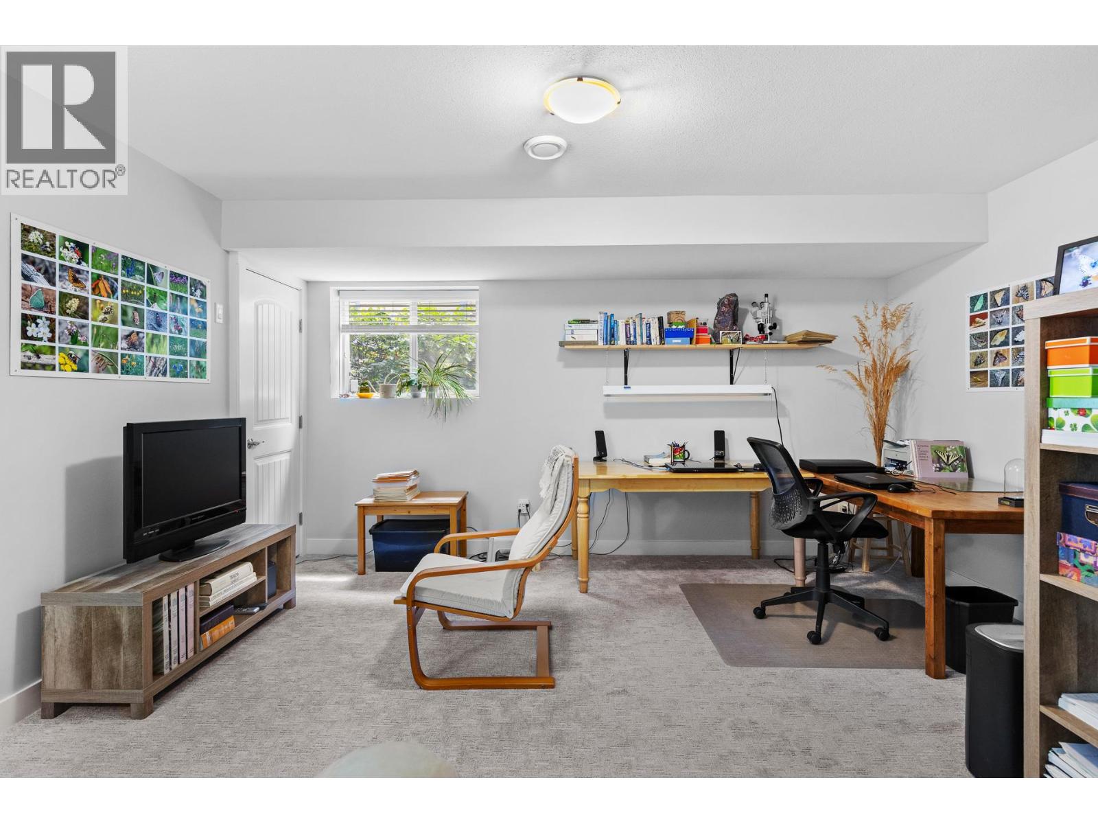 #5 3277 Broadview Road - 29