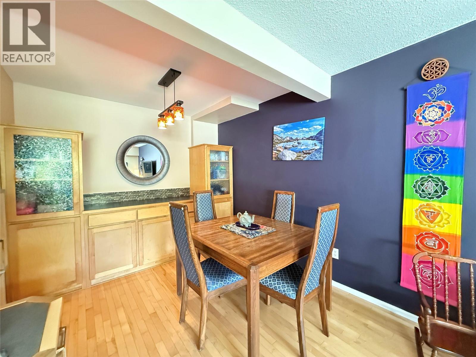 467 Richards Street W - 18