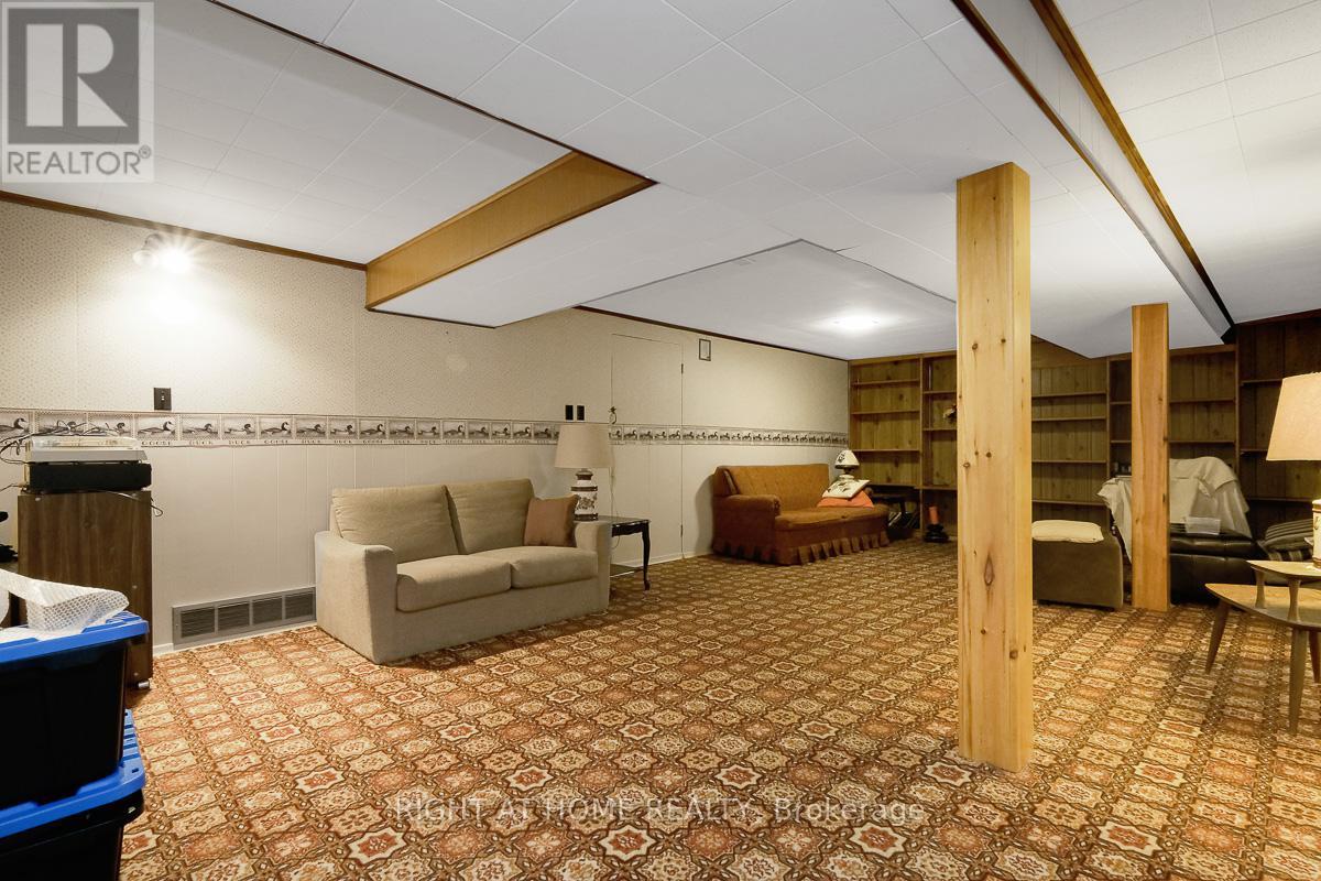 955 ALPINE AVENUE - 29