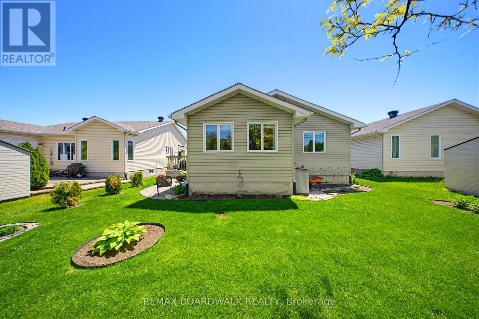 1013 ADA BARRINGTON PRIVATE - 34