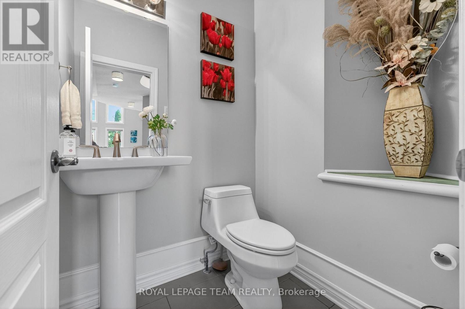 51 BRIDLE CREST COURT - 20