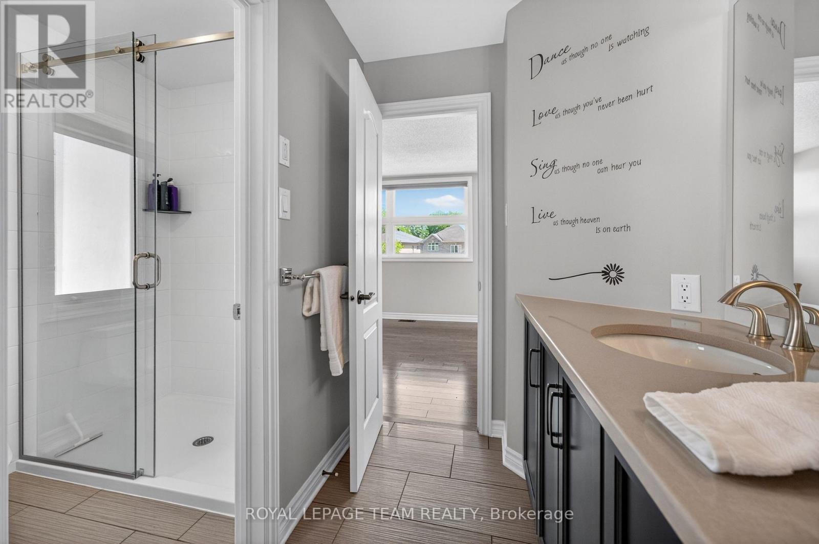 51 BRIDLE CREST COURT - 35