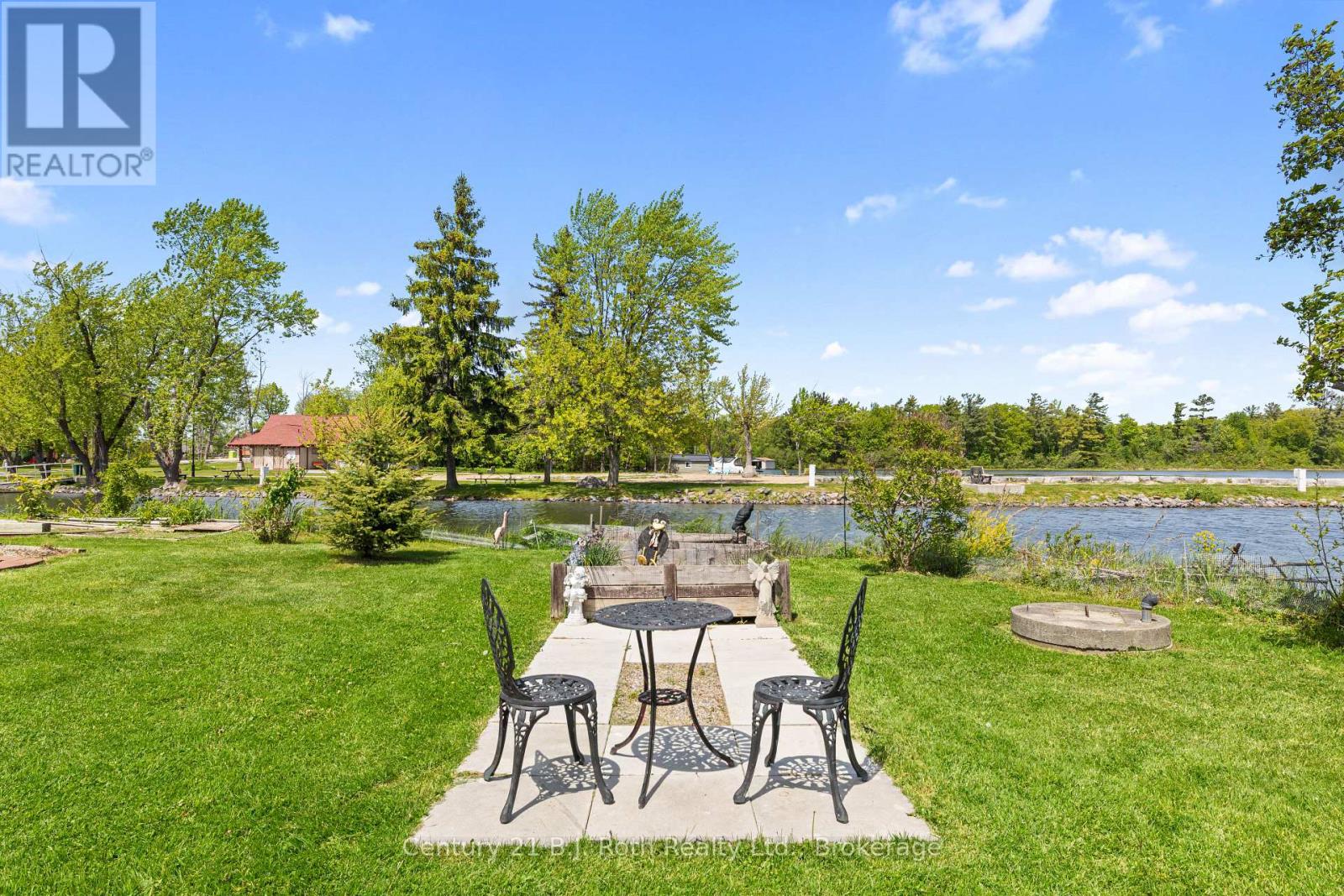 57 PORT SEVERN ROAD N - 21