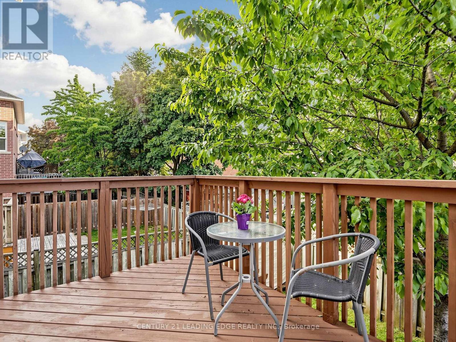 19 DEVERILL CRESCENT - 38