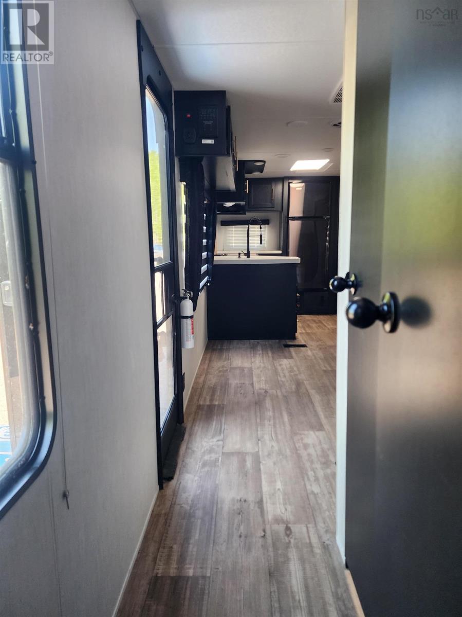 6617 Highway 321 - 23