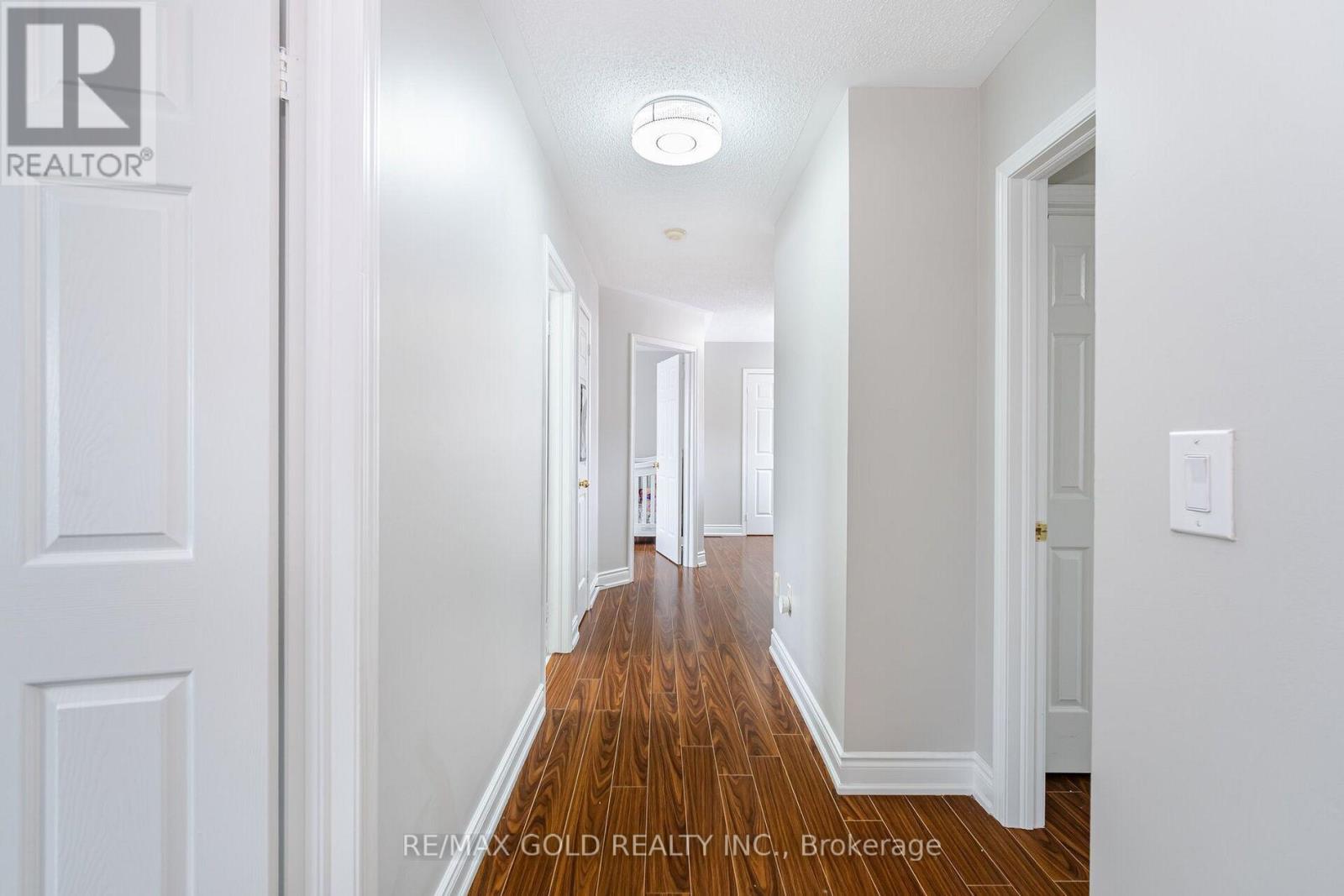 8 UPSHALL DRIVE - 18