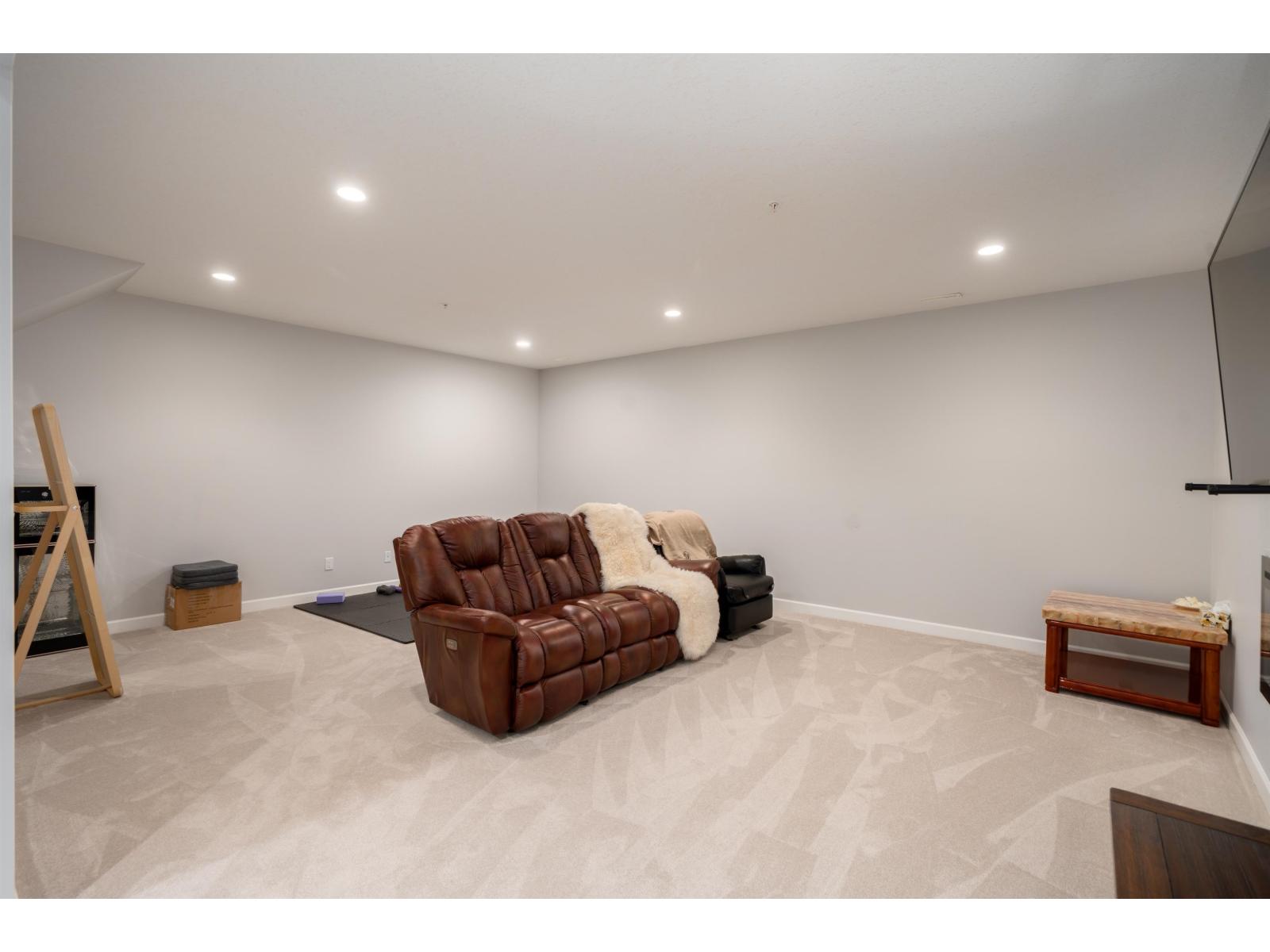 50 7138 210 STREET, Langley