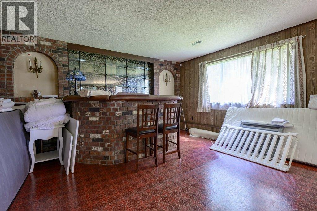8194 WOODLAKE COURT, Burnaby