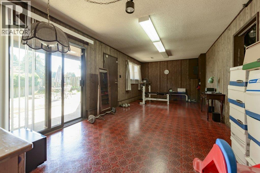 8194 WOODLAKE COURT, Burnaby