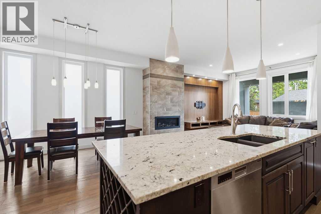 1125 Russet Road NE - 12