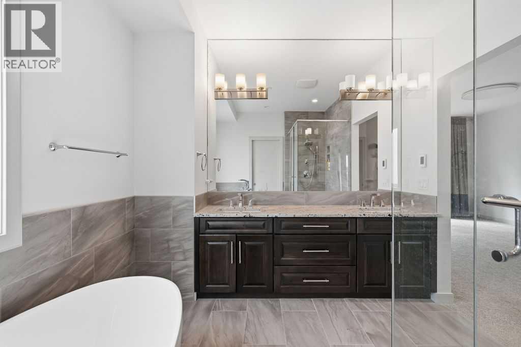 1125 Russet Road NE - 31