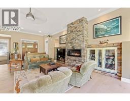 Kitchen - 1581 20 Street Ne Unit# 1, Salmon Arm, BC V1E0A7 Photo 13