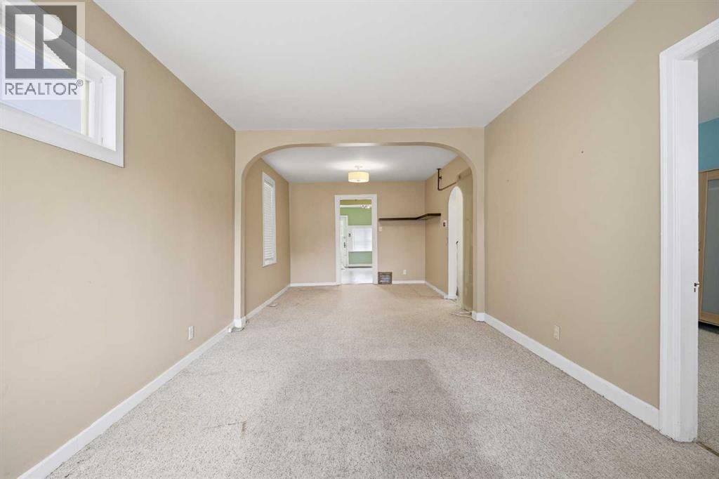 919 20 Avenue NW - 10