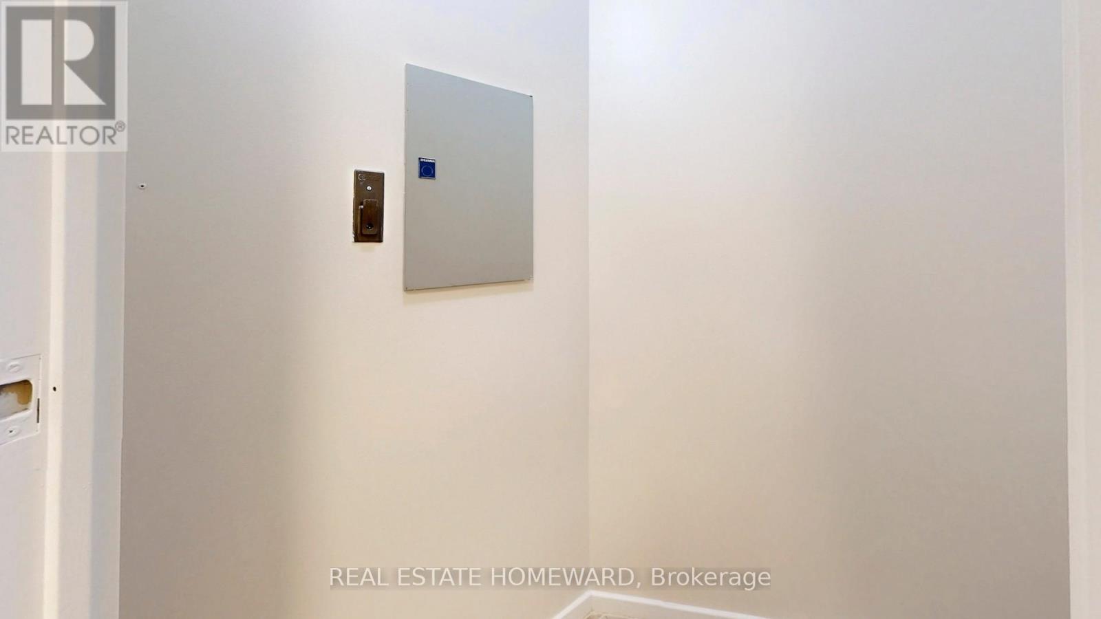 #409 77 MAITLAND PLACE - 14