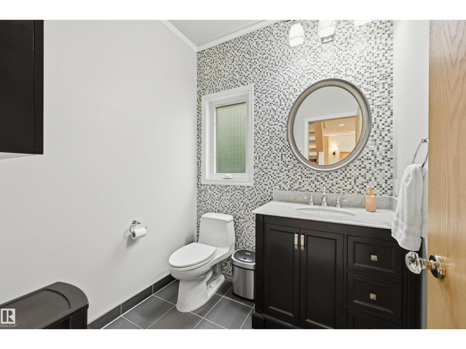 420 OSBORNE CR NW - 21