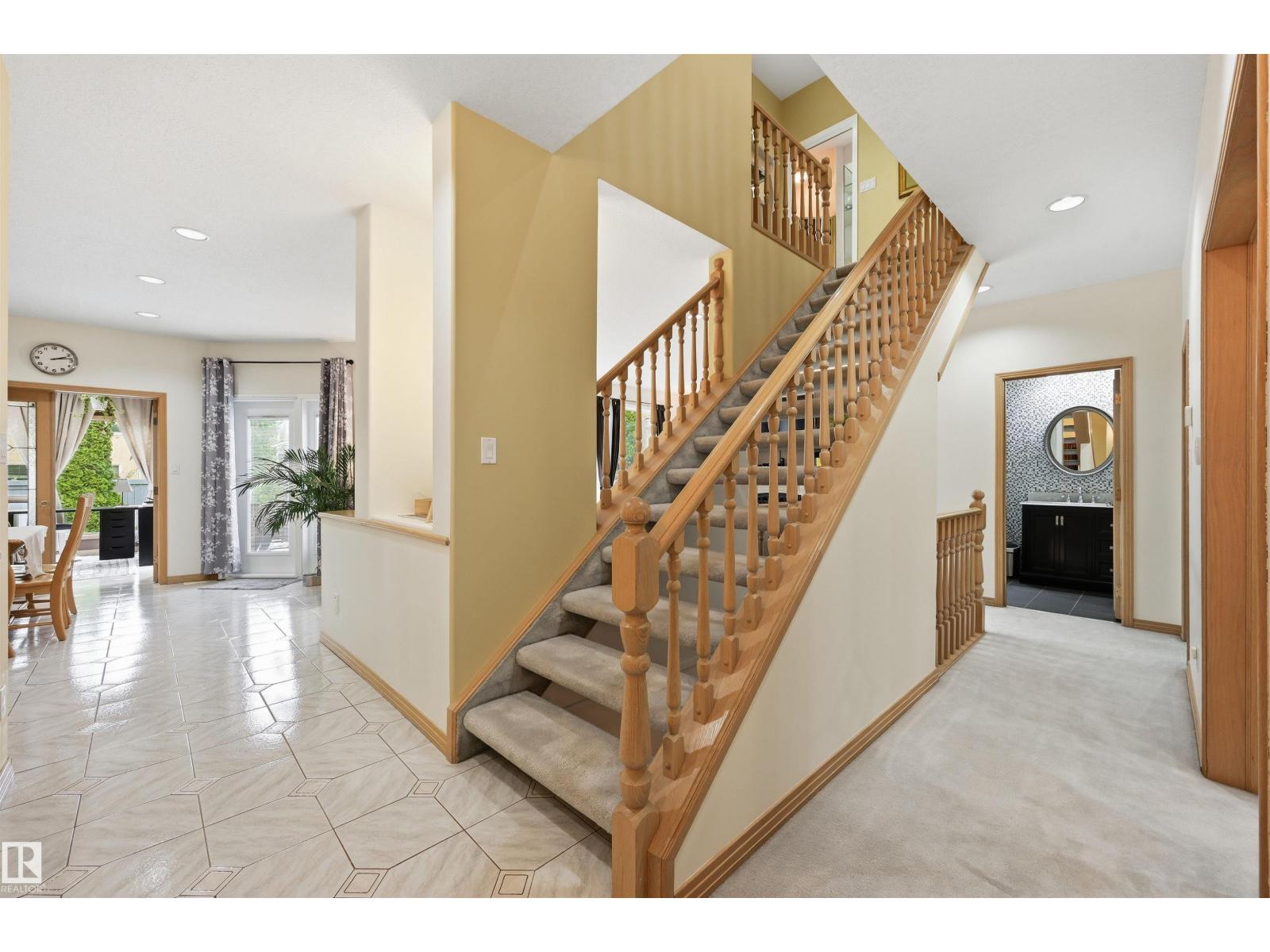 420 OSBORNE CR NW - 26