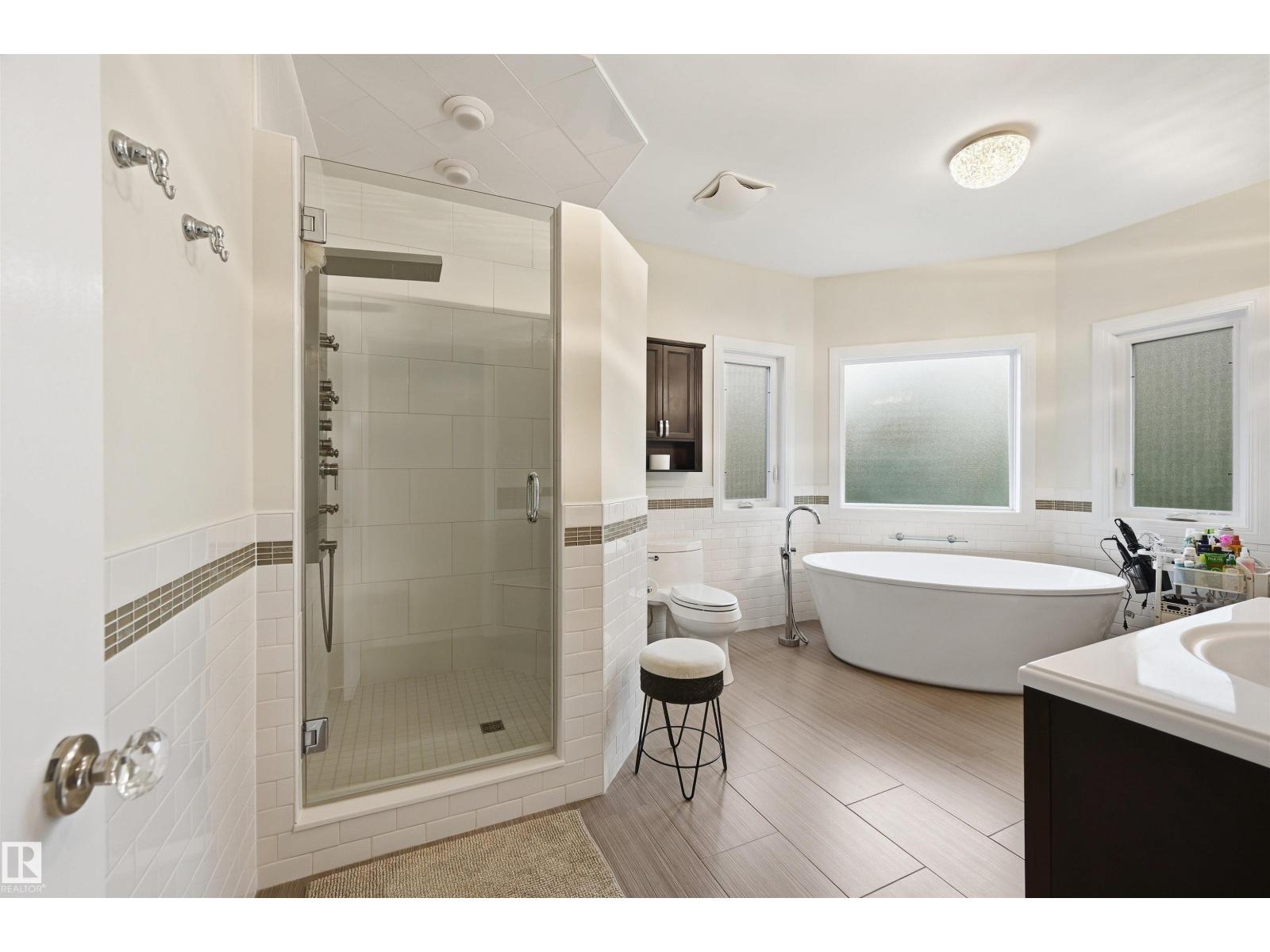 420 OSBORNE CR NW - 31