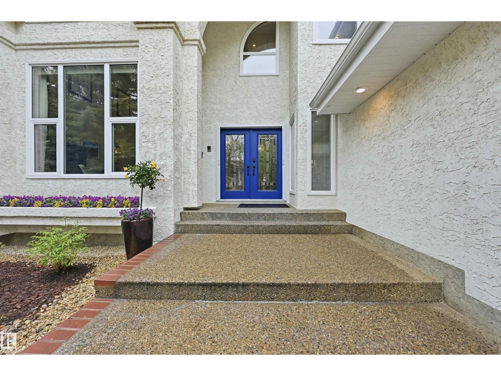 420 OSBORNE CR NW - 54