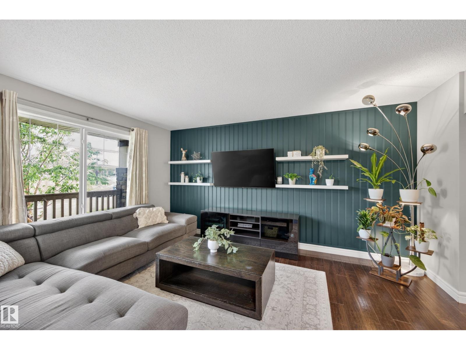 2619 12 ST NW - 10