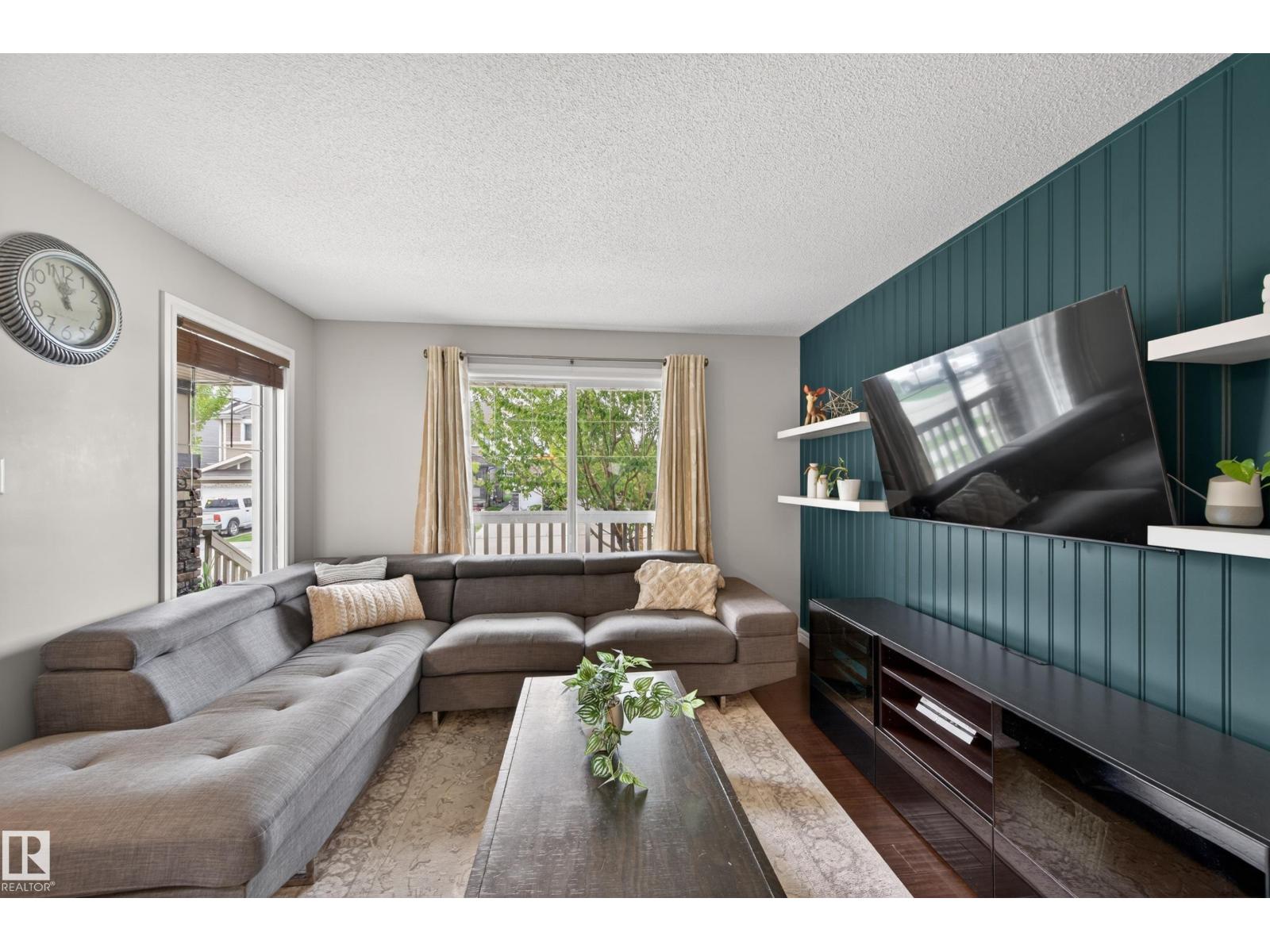 2619 12 ST NW - 11