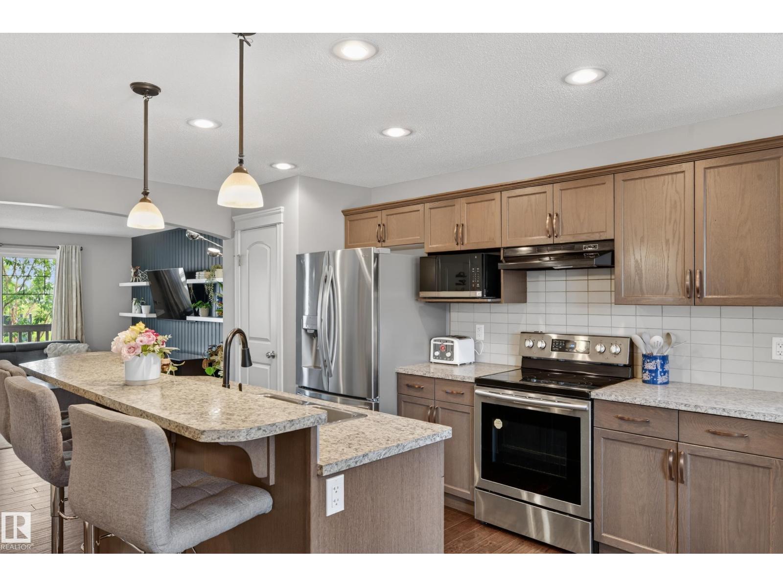 2619 12 ST NW - 16